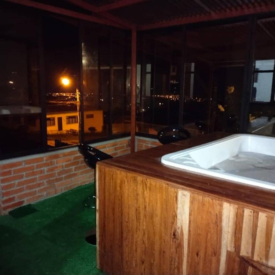Hostal Spa Casa De Piedra Con Jacuzzi Santa Rosa de Cabal Εξωτερικό φωτογραφία