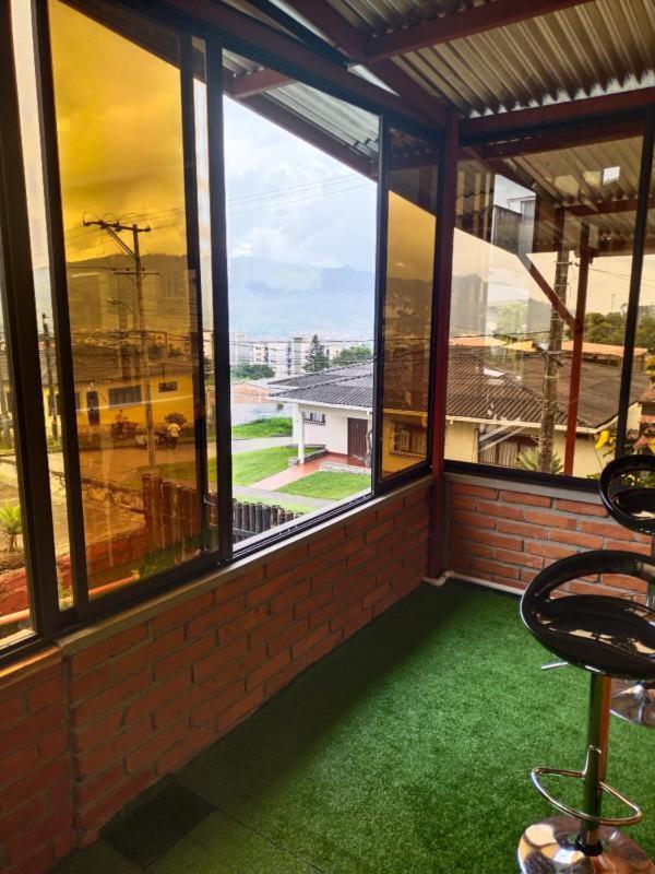 Hostal Spa Casa De Piedra Con Jacuzzi Santa Rosa de Cabal Εξωτερικό φωτογραφία