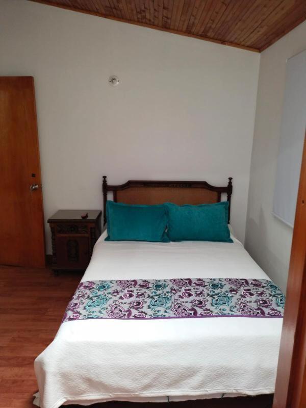 Hostal Spa Casa De Piedra Con Jacuzzi Santa Rosa de Cabal Εξωτερικό φωτογραφία